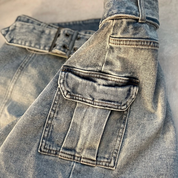 NWT SO Mid Rise Stretchy Jean Skirt With Belt And  Side Pockets Sz. 13 Juniors - Picture 5 of 10